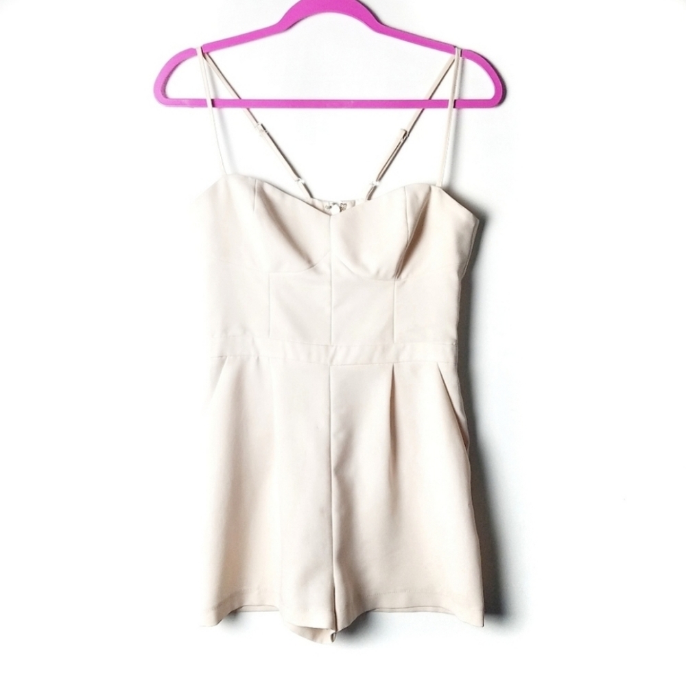 TOPSHOP Cream Romper Spaghetti Strap shorts romper  Size 6